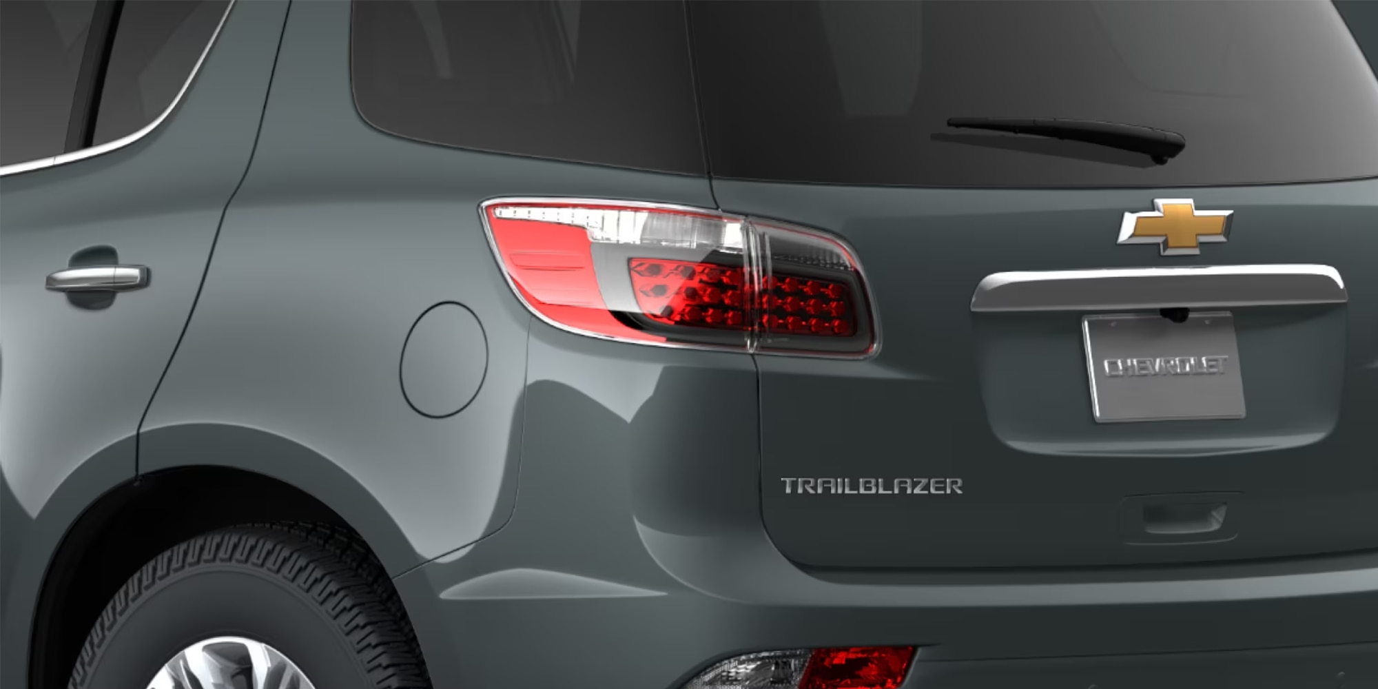 Detalhe da traseira da Chevrolet Trailblazer com lanternas em LED